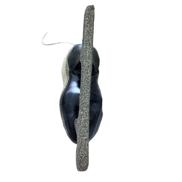 GLASS FIGURE SKATE ORNAMENT WITH SILVER GLITTER - Picture 6 of 13